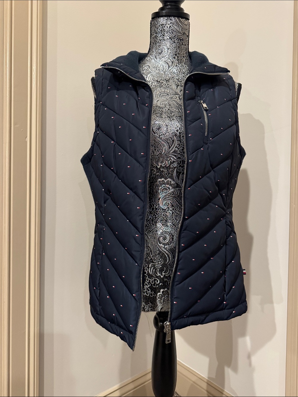 Tommy Hilfiger Navy Quilted Puffer Vest with Micro-Flag Detail
